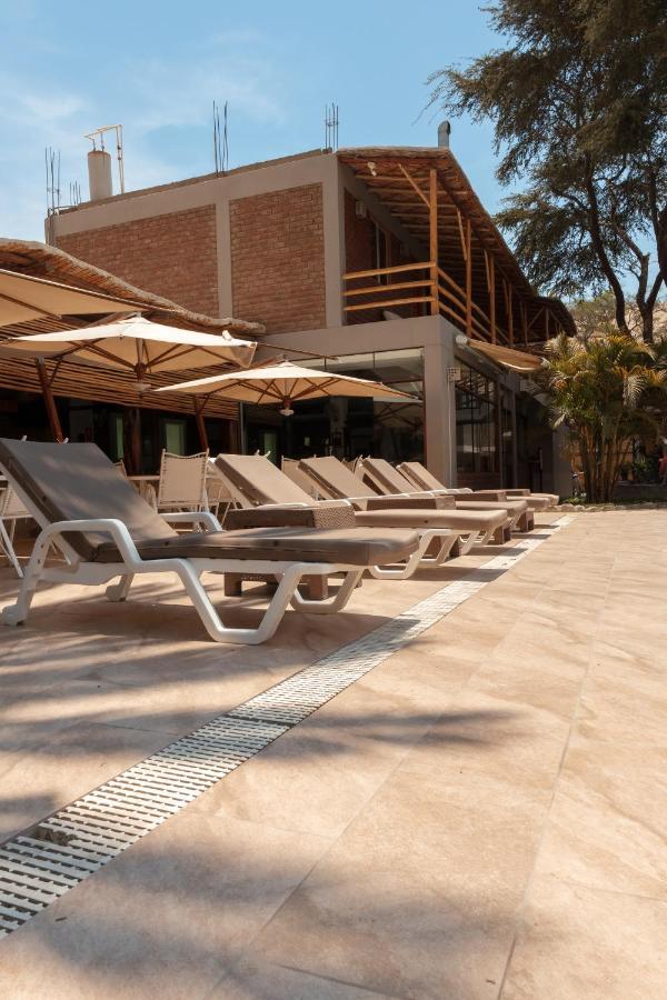 Hotel El Huacachinero Ica Esterno foto