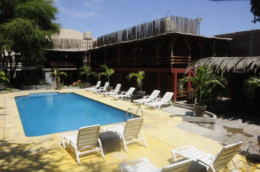 Hotel El Huacachinero Ica Esterno foto